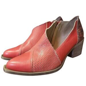 Casta Red Orange Leather Cutout Ankle Booties EUC Modern Boho Edgy Minimalist